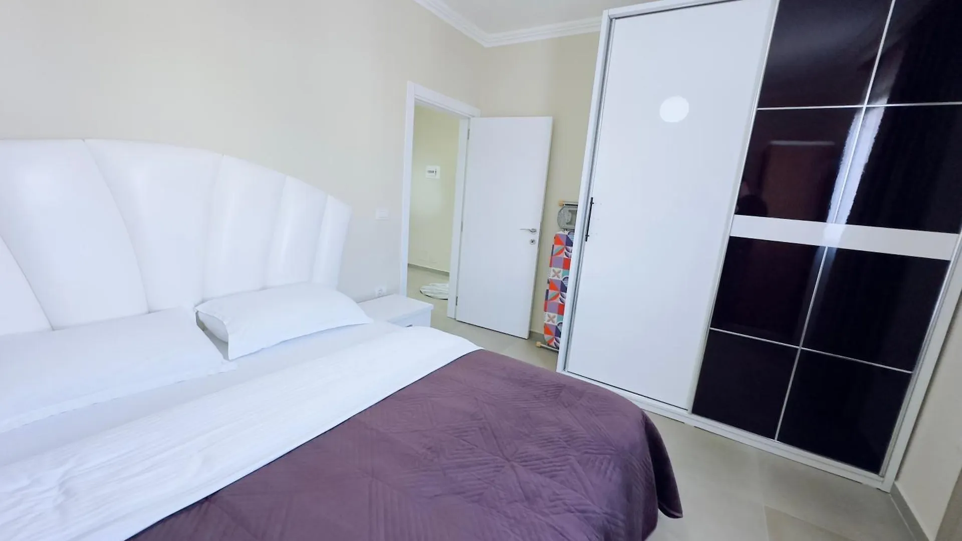 Molla Hotel Restorant Shëngjin