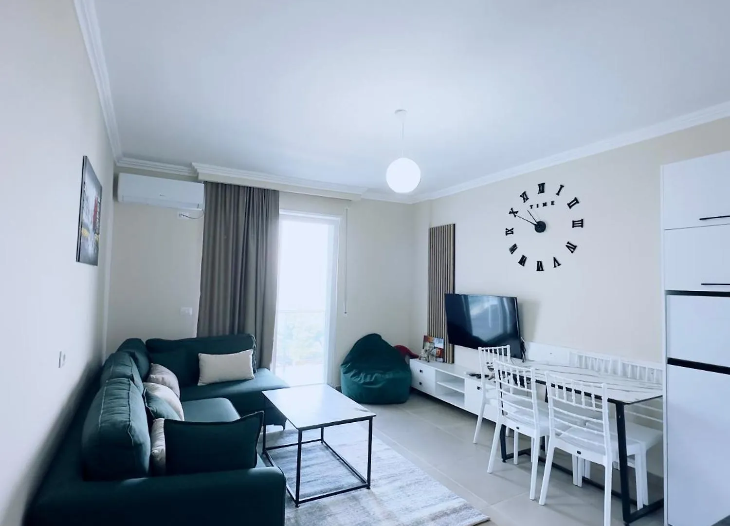Molla Hotel Restorant Shëngjin