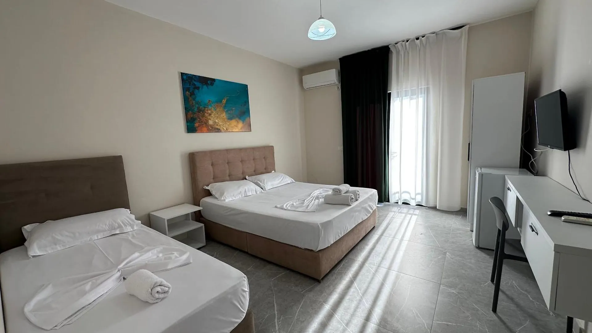 Molla Hotel Restorant Shengjin Albania