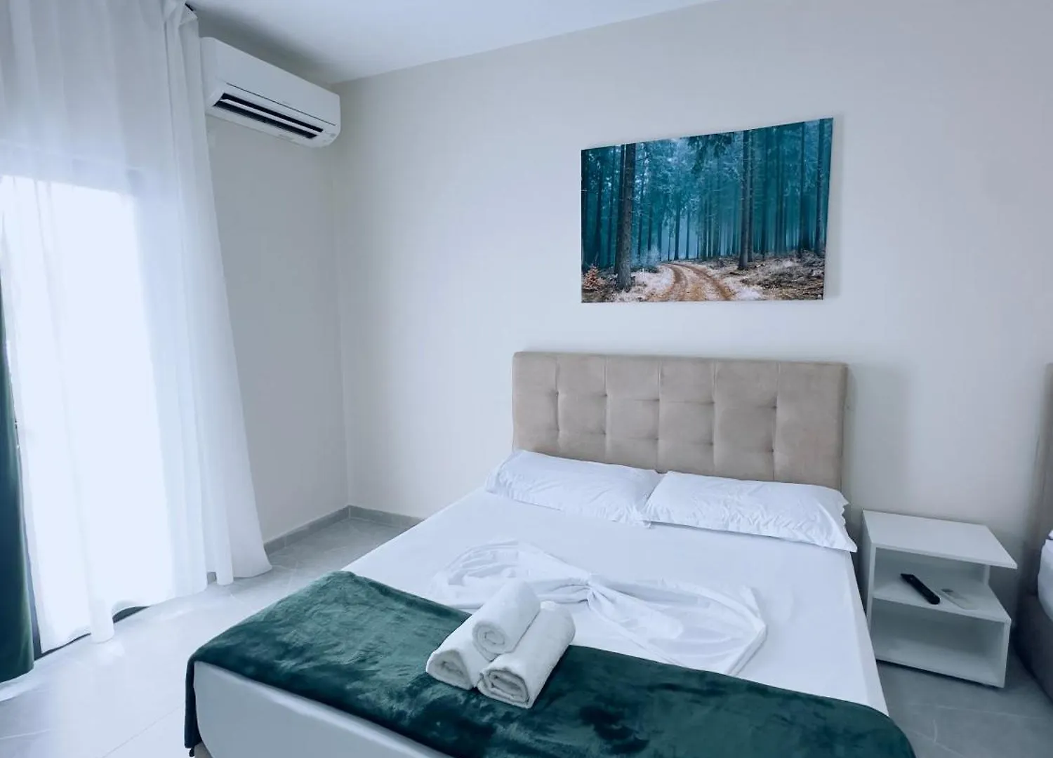 Molla Hotel Restorant Shëngjin